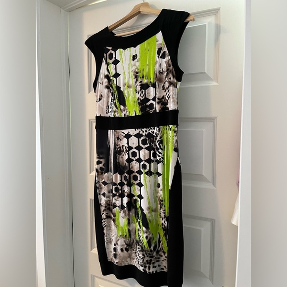 Frank Lyman dress - Picture 2 of 3